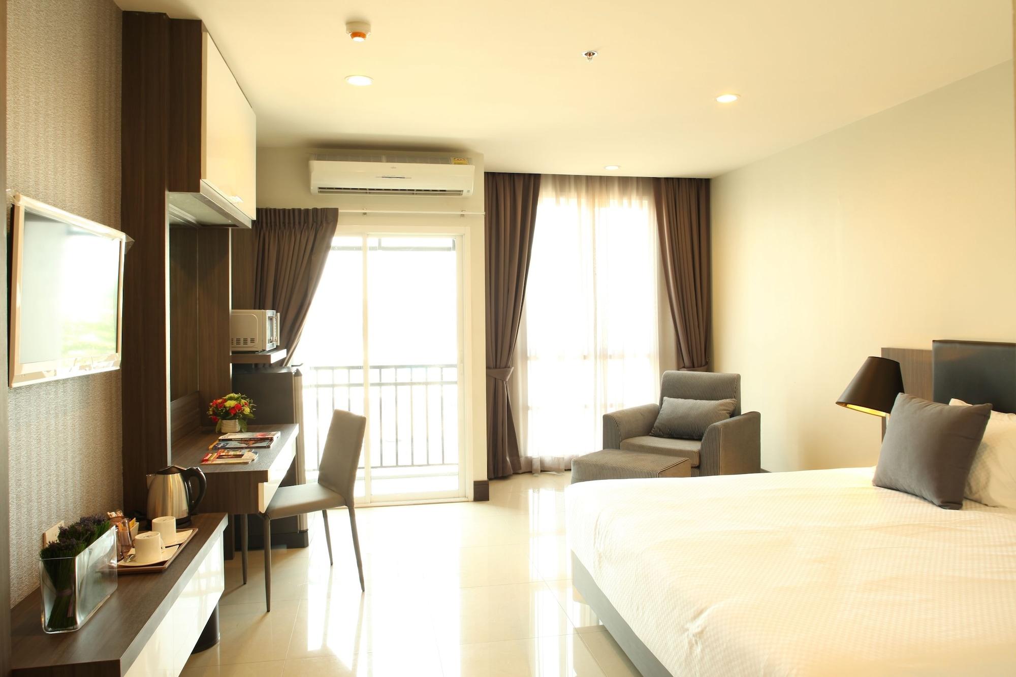 Crystal Suites Suvarnbhumi Airport Bangkok Exterior foto