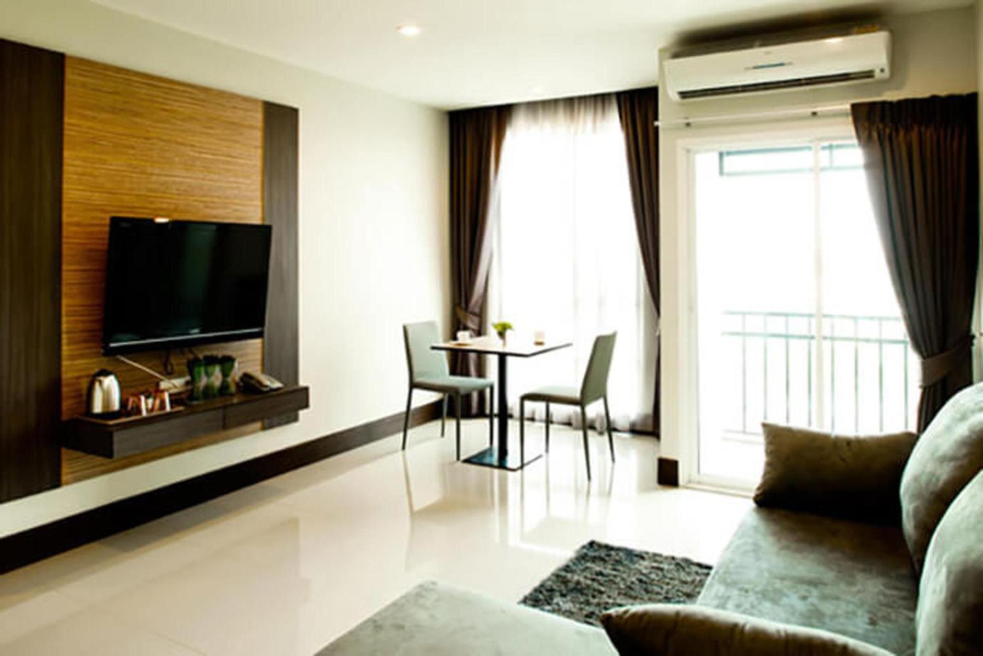 Crystal Suites Suvarnbhumi Airport Bangkok Exterior foto
