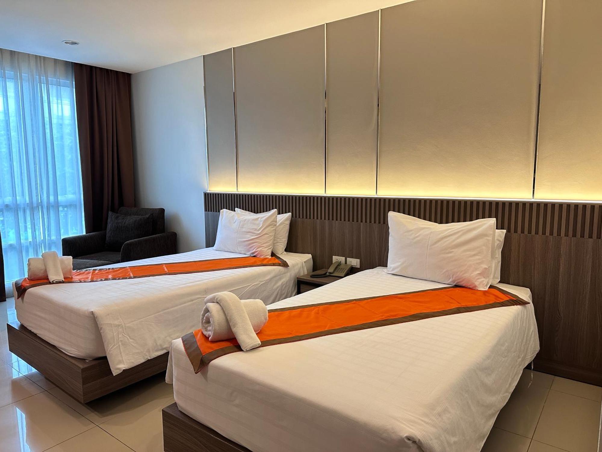 Crystal Suites Suvarnbhumi Airport Bangkok Exterior foto